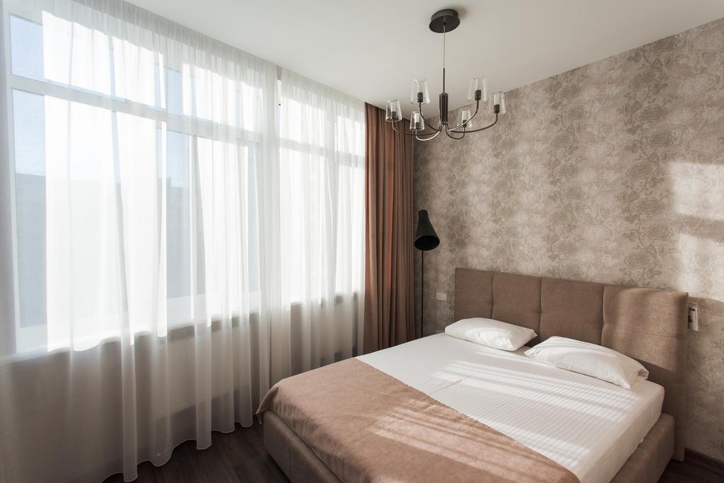 Modern double bedroom Apartment in Arkadia Odessa Buitenkant foto